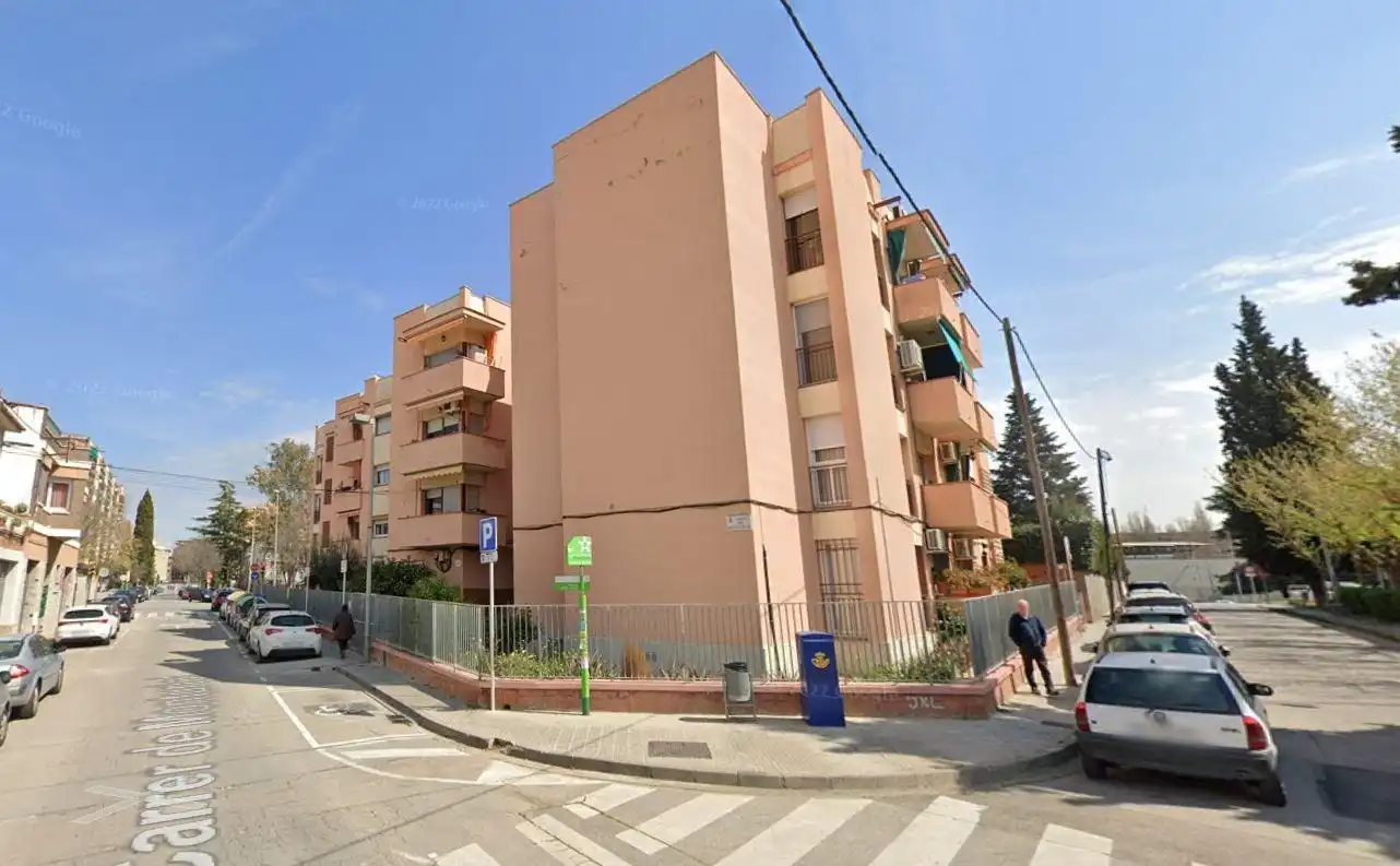Pis amb terrassa en venda a MONTURIOL 61, imagen 2