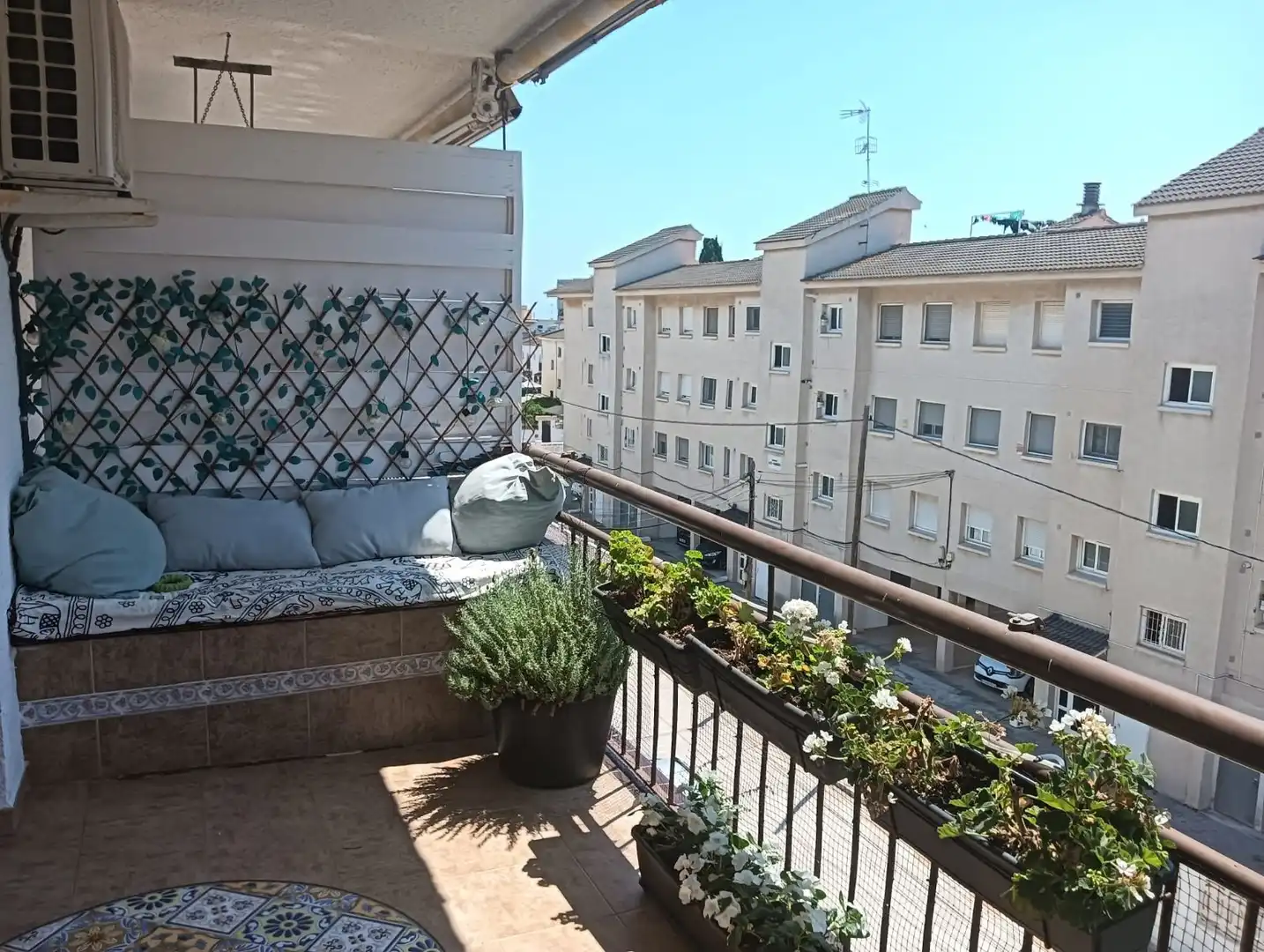Piso en venta en Stuttgart, Can Nicolau - Les Sorres - Valparaiso