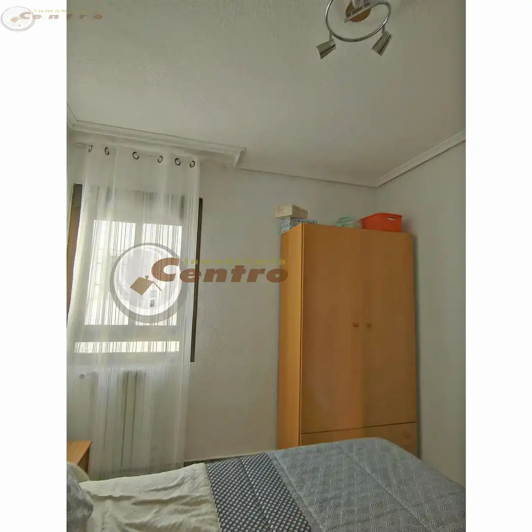Habitación de Piso en venta en Albacete con Aire acondicionado, Calefacción y Balcón