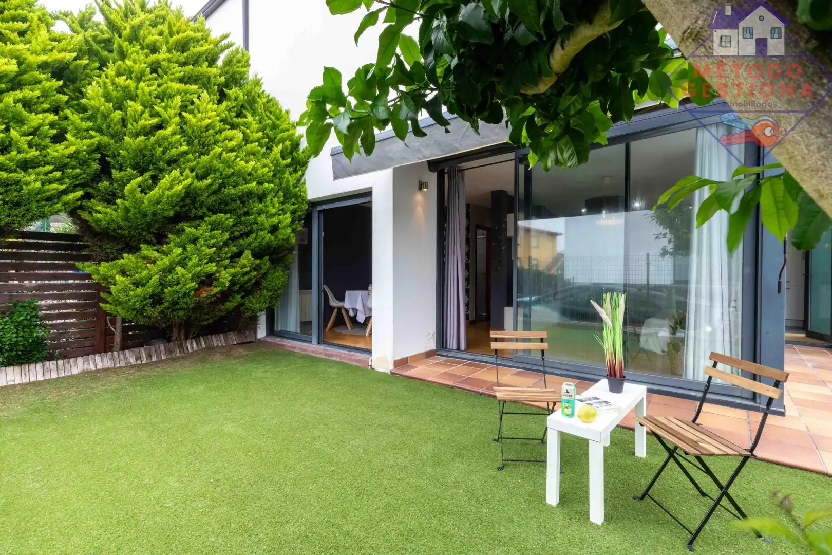 Terrassa de Casa o xalet en venda en Suances amb Calefacció, Jardí privat i Terrassa