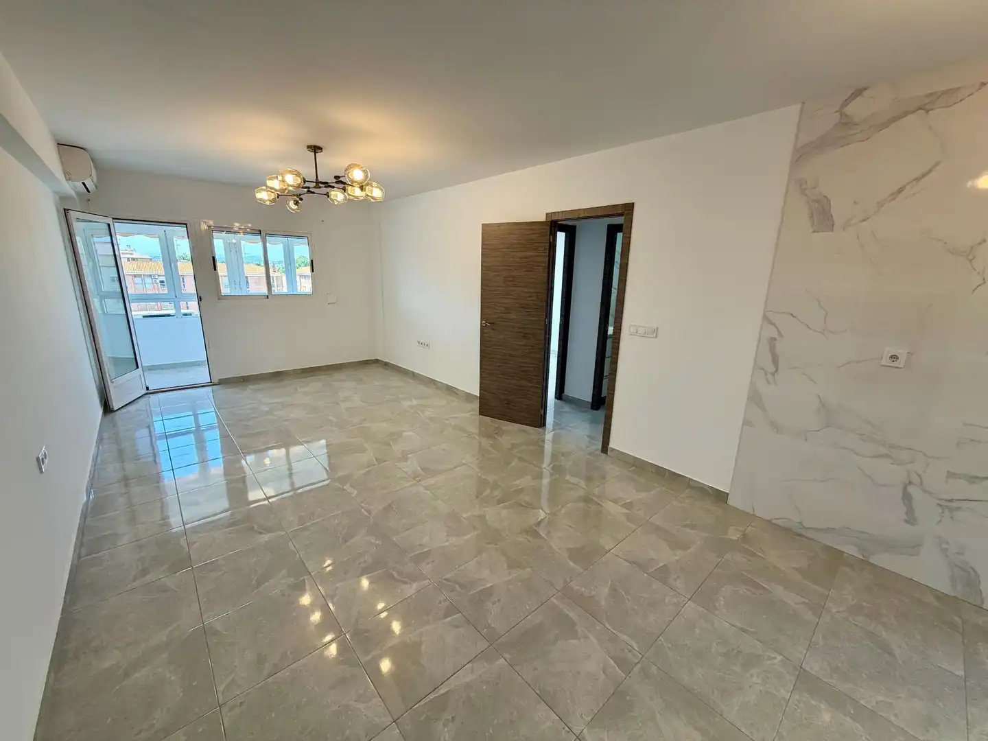 Sala de estar de Piso en venta en Silla con Aire acondicionado