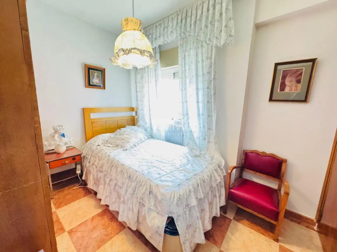 Schlafzimmer von Wohnung zum Verkauf in Talavera de la Reina mit Klimaanlage und Heizung