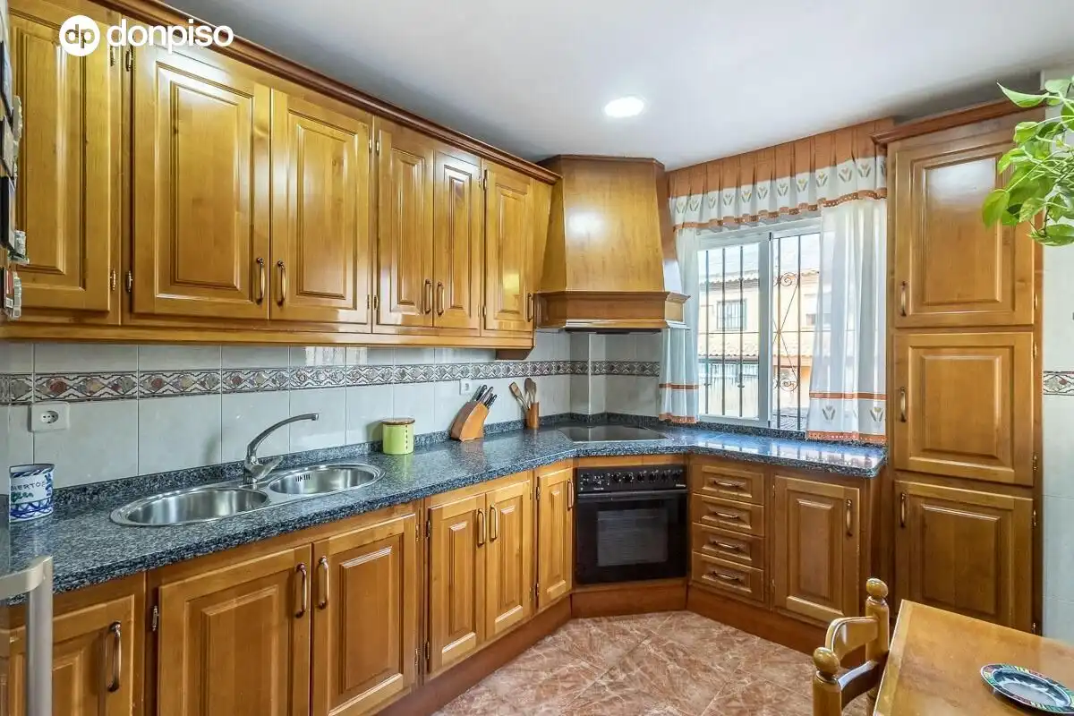 Home with pool for sale in Calle CARLOS CANO (HI), imagen 10