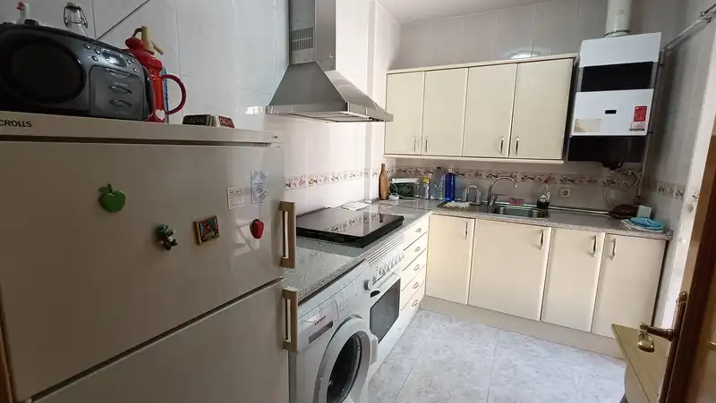 Cuina de Edifici en venda en Madrid