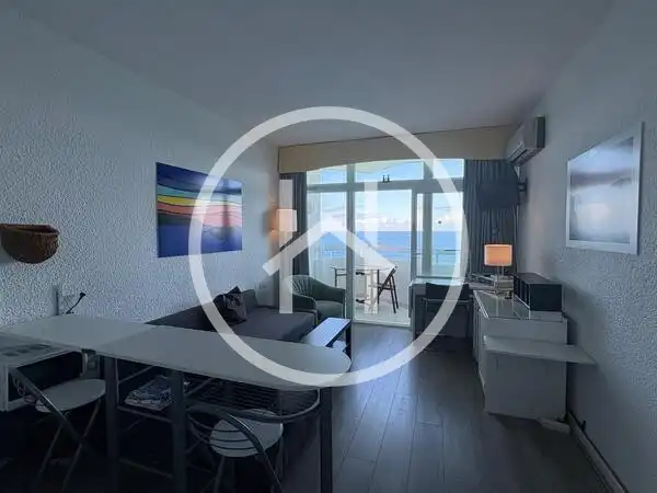 Sala de estar de Loft en venta en Puerto de la Cruz con Amueblado, Balcón y Piscina comunitaria