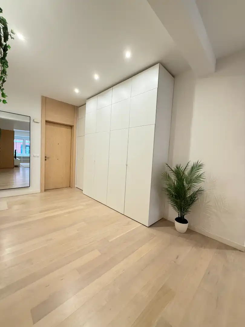Habitación de Piso en venta en Bilbao  con Calefacción, Terraza y Amueblado