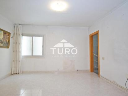 Living room of Flat for sale in L'Hospitalet de Llobregat  with Air Conditioner