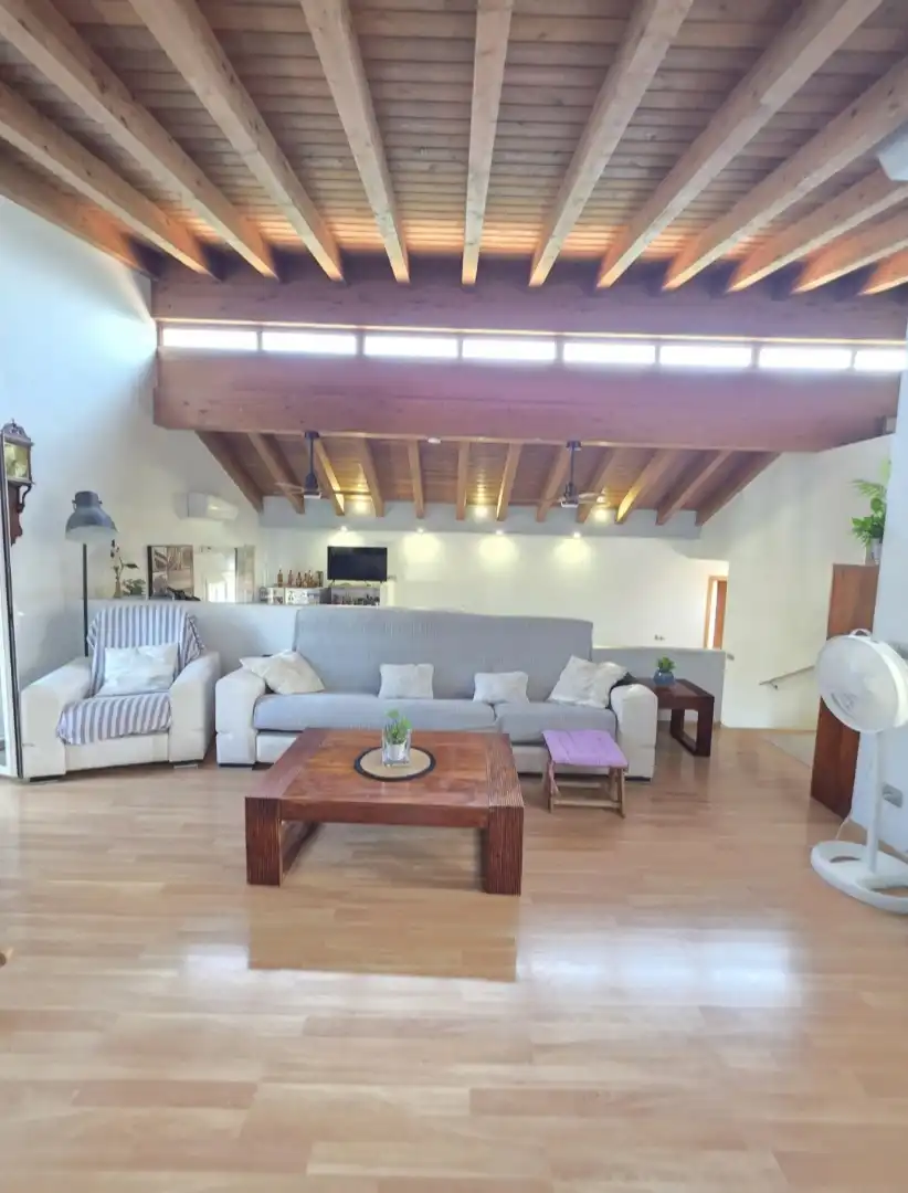 Sala de estar de Casa o chalet en venta en Sant Fost de Campsentelles con Aire acondicionado, Calefacción y Jardín privado