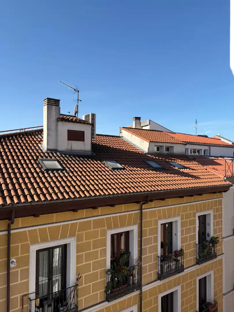 Vista exterior de Piso en venta en Madrid