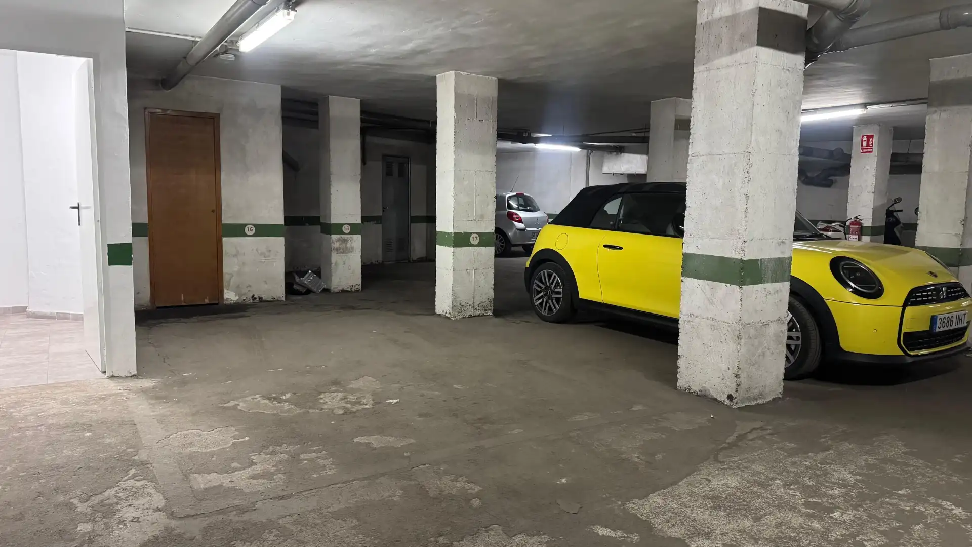 Doppelparkplatz mit Aufzug zum Verkauf in Carrer Arquitecto Morell 19, imagen 3