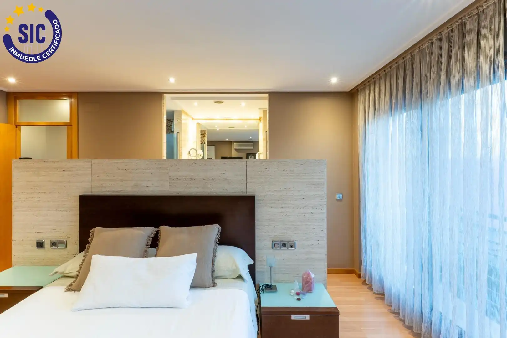 Bedroom of Houses for sale in Alaquàs  with Air Conditioner, Heating and Terrace