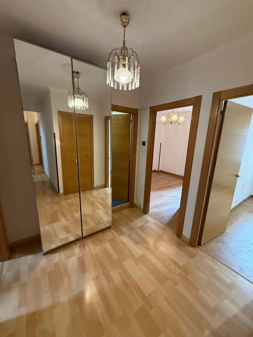 Piso en venta en Oviedo  con Calefacción