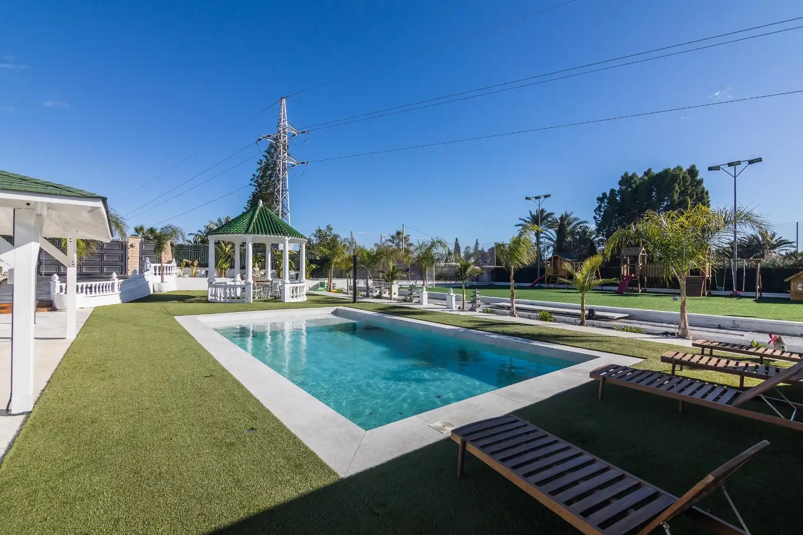 Swimming pool of Houses for sale in Elche / Elx  with Air Conditioner, Private garden and Terrace