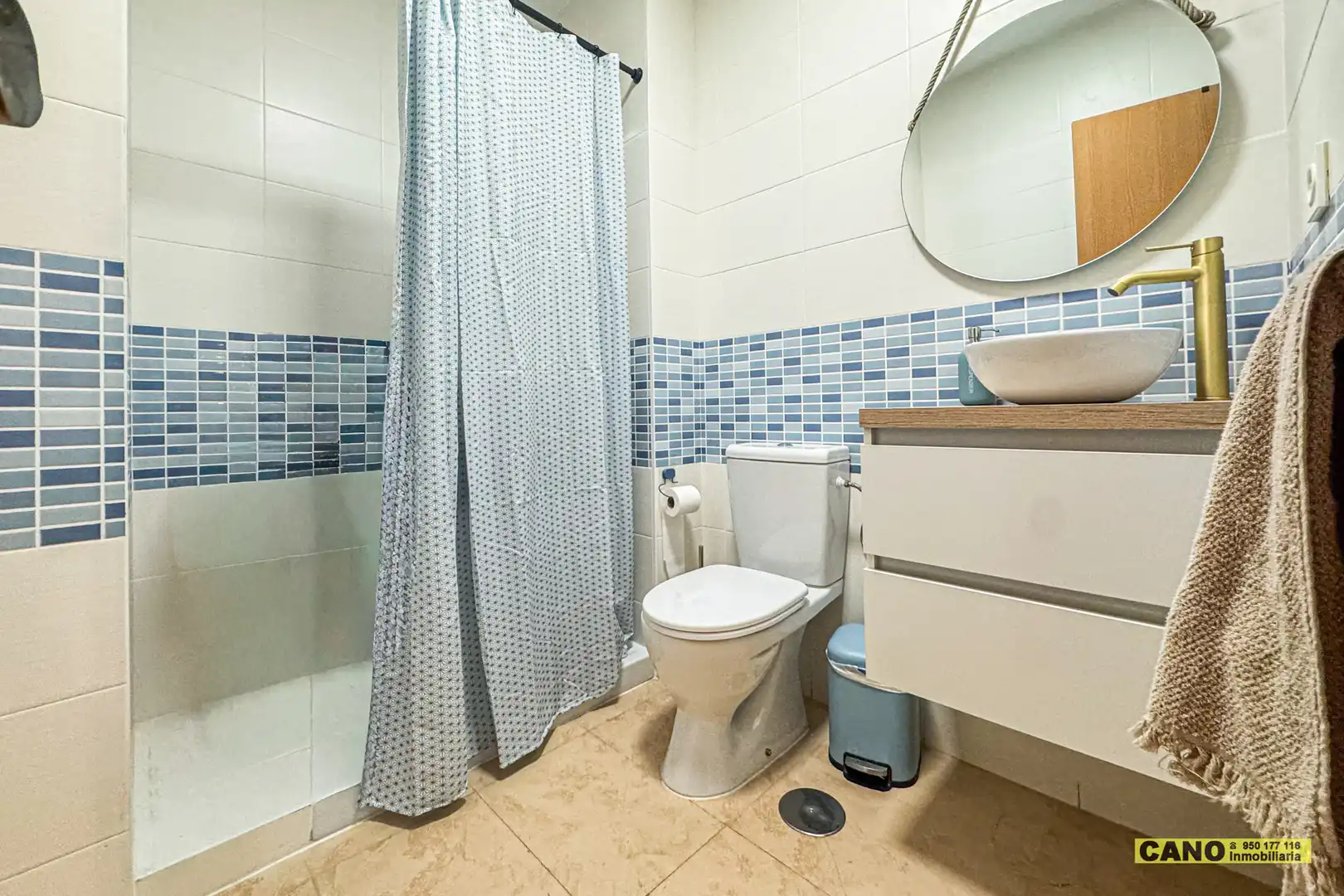Baño de Piso en venta en Viator con Aire acondicionado, Calefacción y Terraza