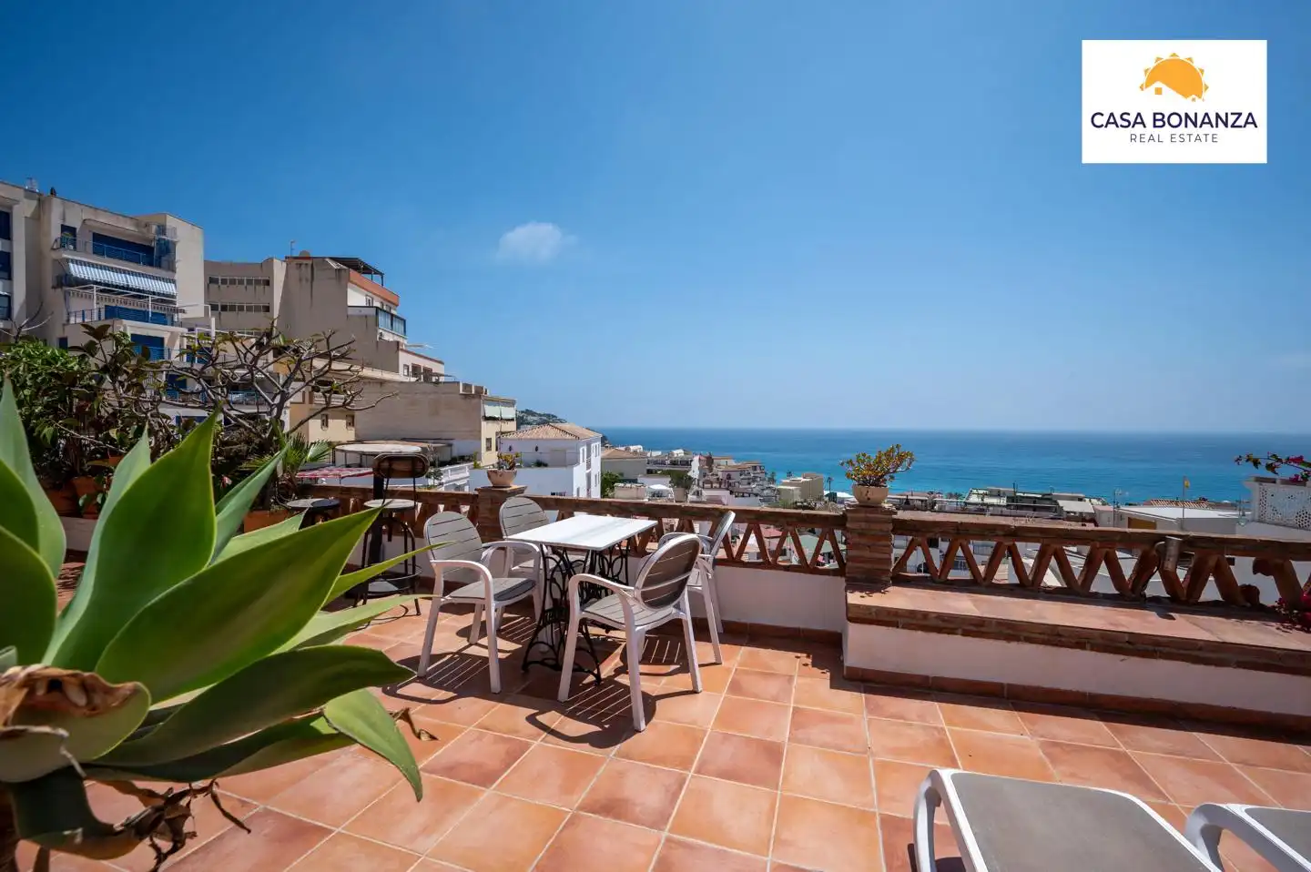 Terraza de Casa o chalet en venta en Almuñécar con Terraza, Piscina y Amueblado