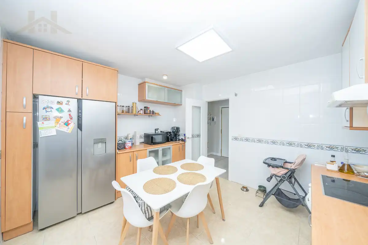 Cuina de Dúplex en venda en Villanueva del Pardillo amb Aire condicionat, Calefacció i Terrassa