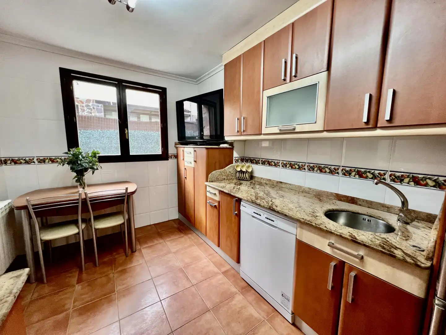 Doppelhaushälfte mit Garten zur Miete in Entrambasaguas - BARRIO ELECHINO, imagen 11