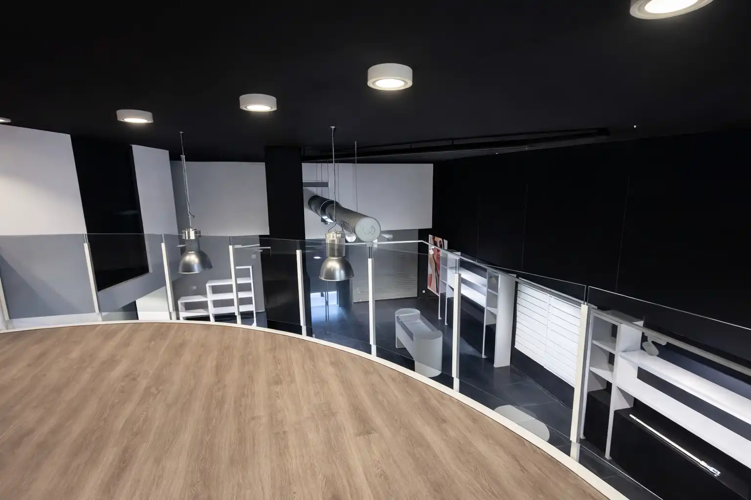 Commercial properties for rent in Reus  with Air Conditioner and Heating