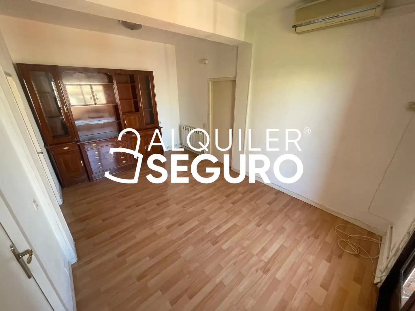 Bedroom of Flat for rent in Madrid  with Air Conditioner, Heating and Terrace