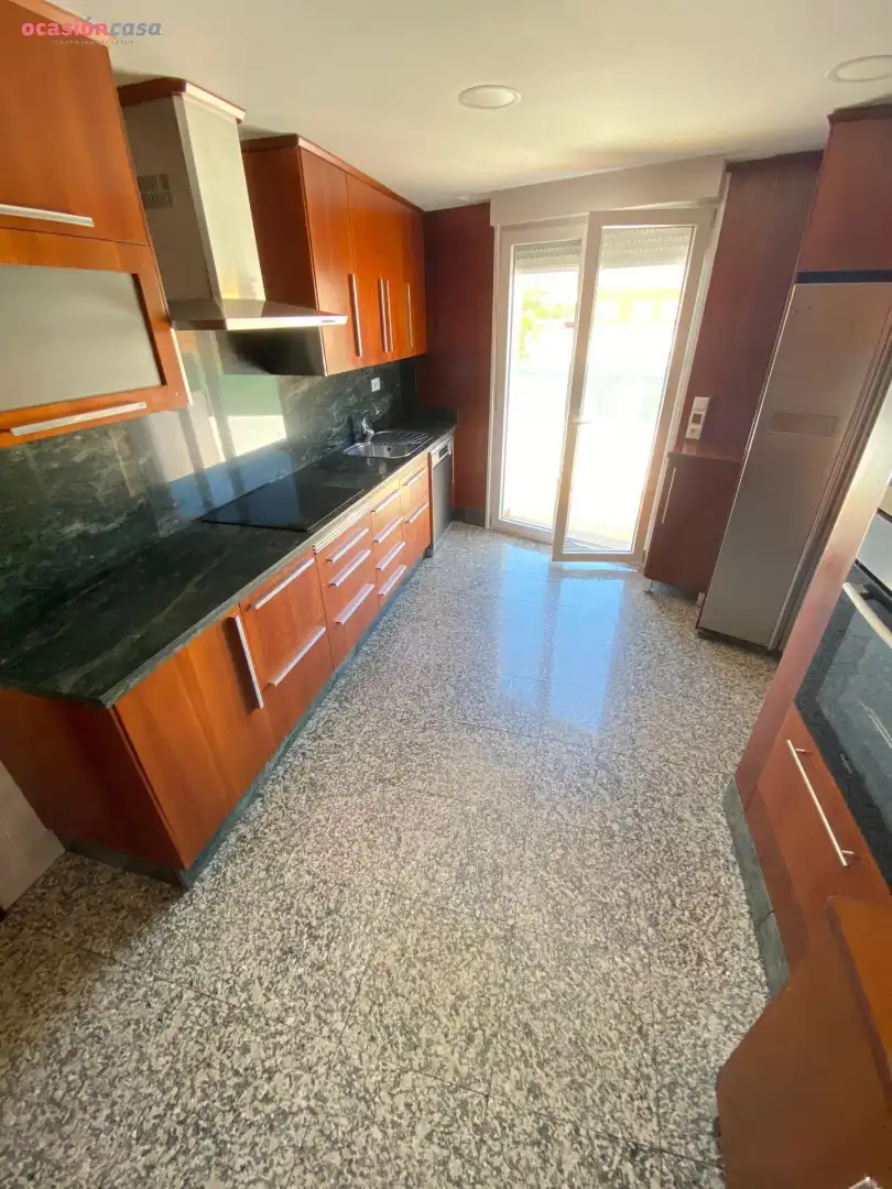 Kitchen of Flat for rent in Córdoba  with Air Conditioner, Terrace and Furnished