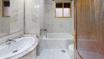 Bathroom of Flat for sale in  Córdoba Capital