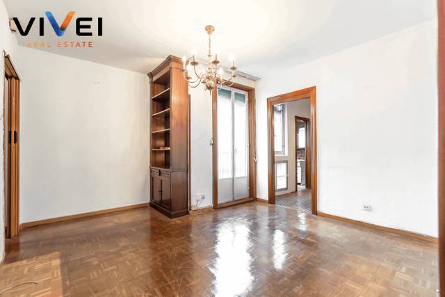 Piso en Venta en Calle de Atocha en Cortes - Huertas