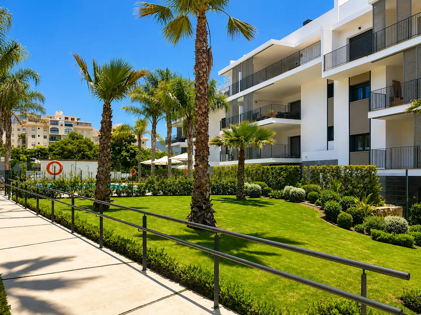 Àtic amb piscina en venda a Estepona Pueblo, imagen 34