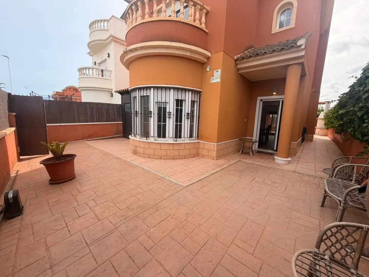 Detached house for sale in Calle LAS PALMAS