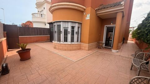 CHALET INDEPENDIENTE DE 3 DORMITORIOS, CON GRAN ESPACIO EXTERIOR Y SOLÁRIUM  ZONA EL BAÑET, ALMORADÍ