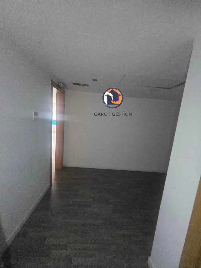 Local en venda en Alcorcón amb Aire condicionat, Calefacció i Parquet