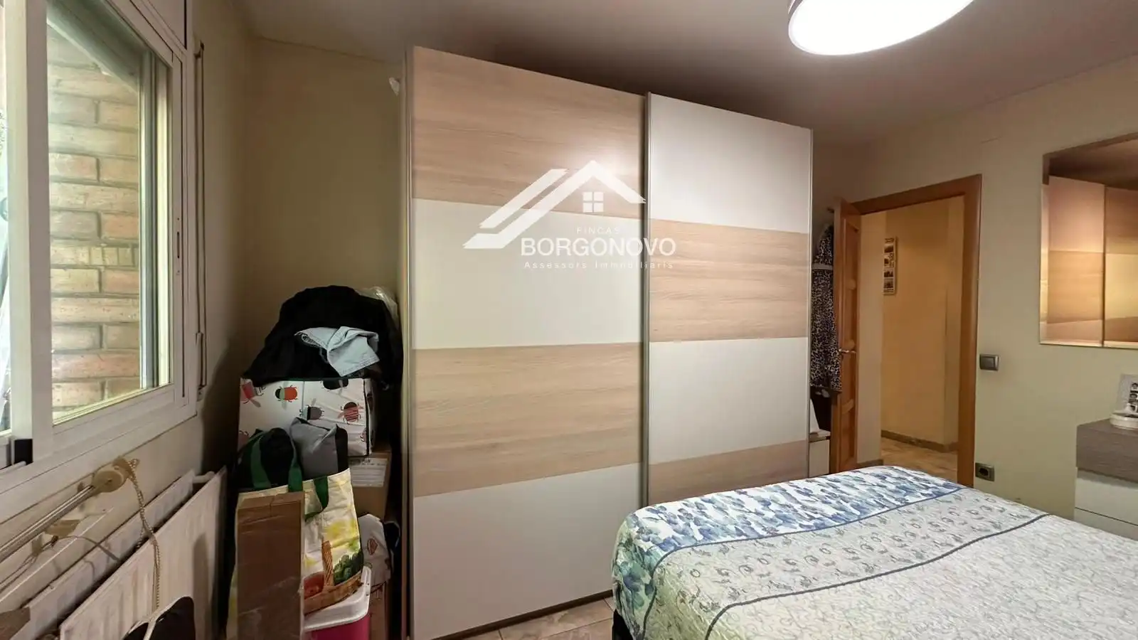 Schlafzimmer von Wohnung zum Verkauf in Barcelona mit Klimaanlage, Heizung und Terrasse