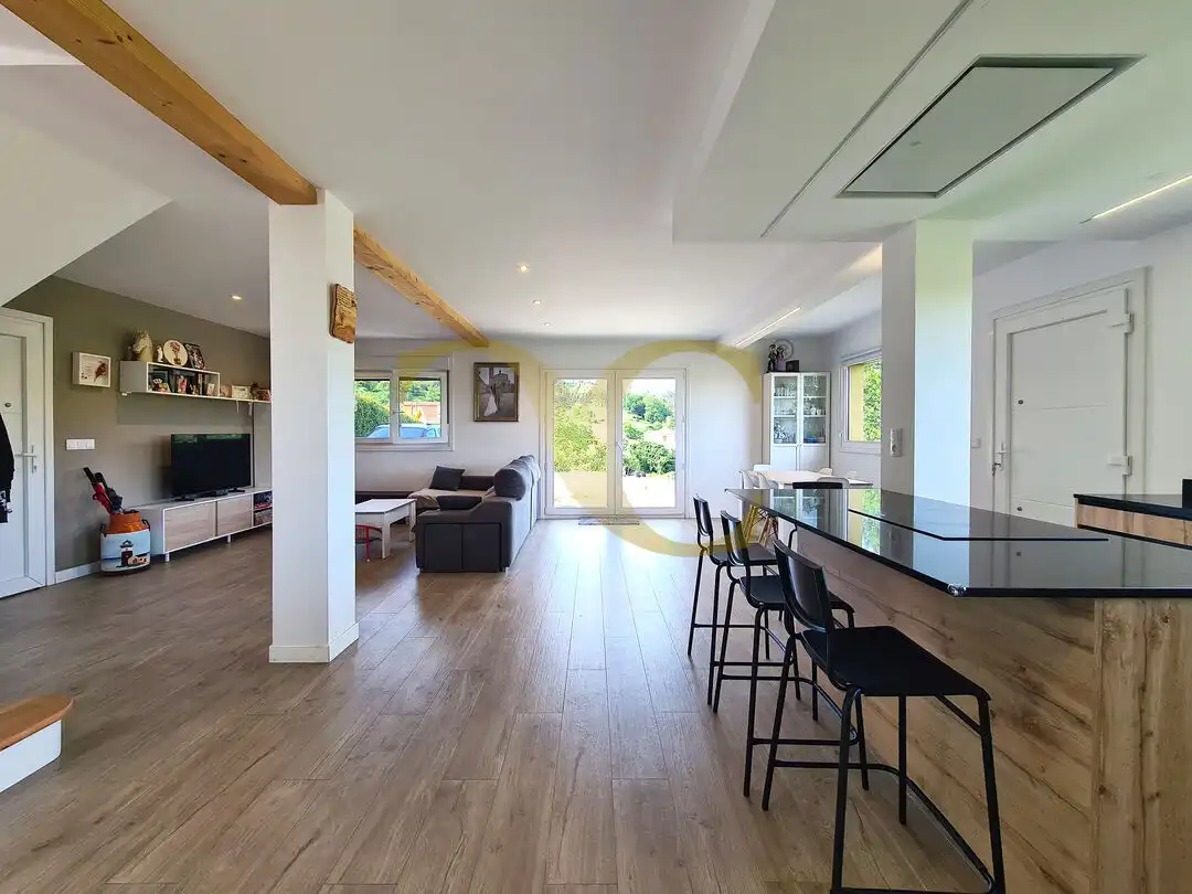 Sala de estar de Casa o chalet en venta en Gijón  con Calefacción, Jardín privado y Balcón