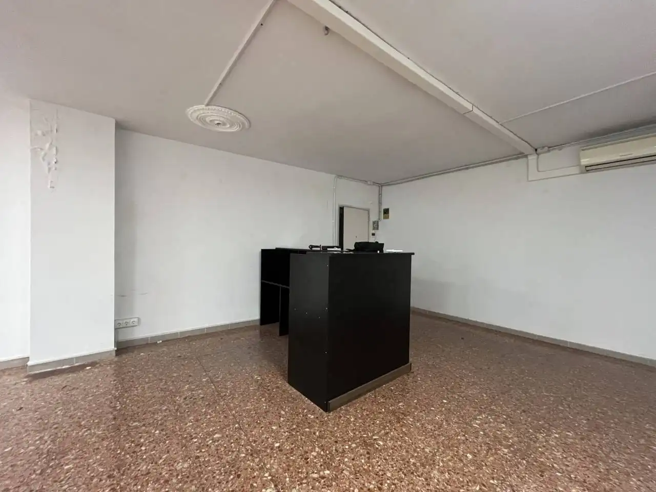 Oficina de alquiler en Calle Onze de Setembre, 11, Collblanc