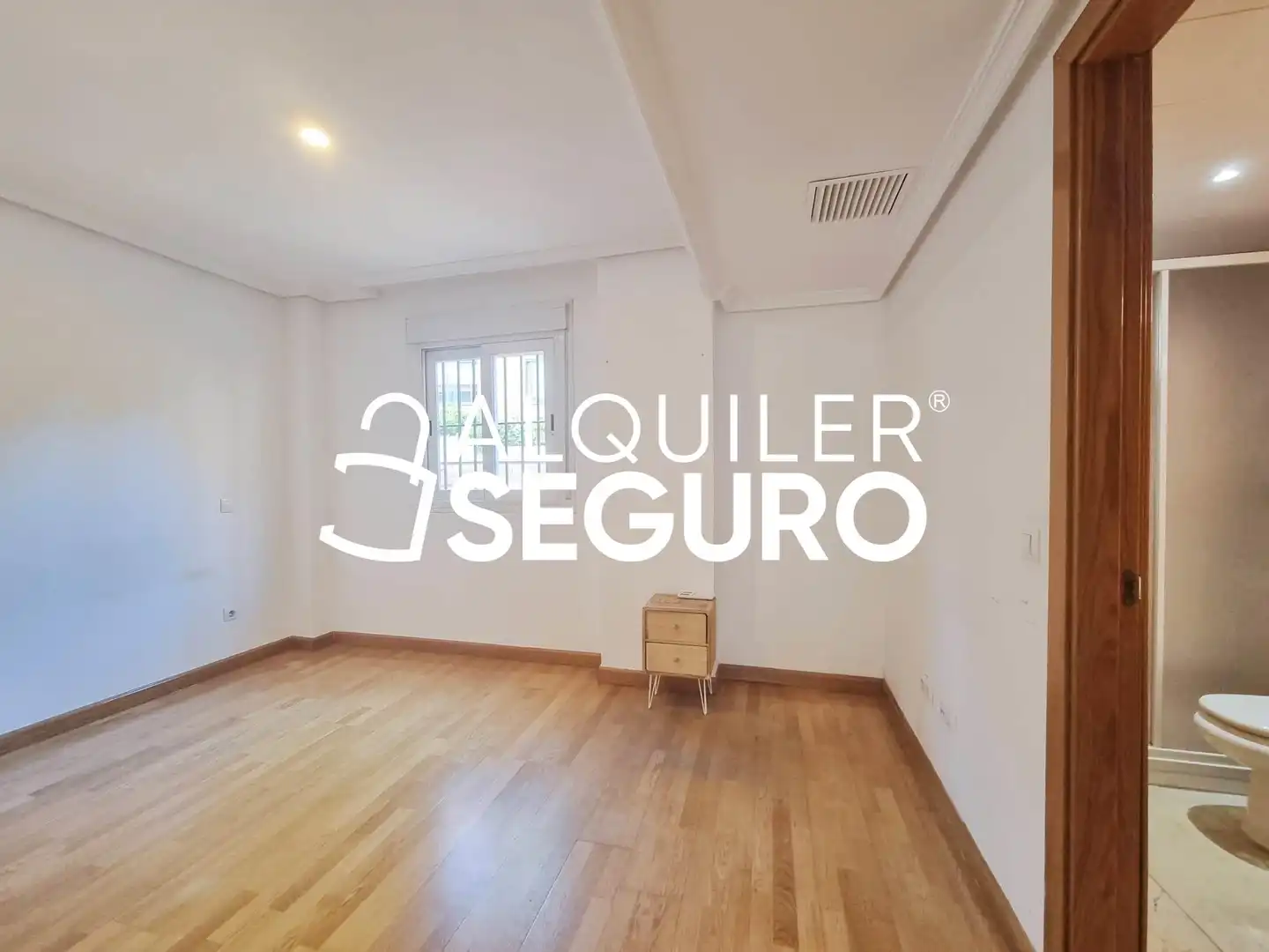 Wohnung zur Miete in Doctor Ulecia , Estación