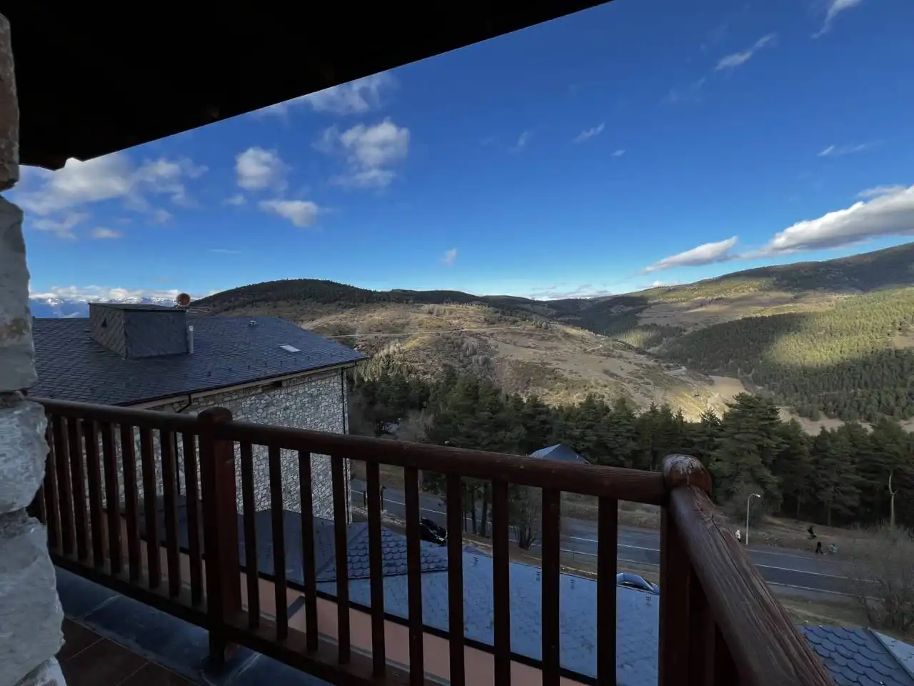 Terraza de Apartamento de alquiler en Alp con Calefacción, Terraza y Amueblado