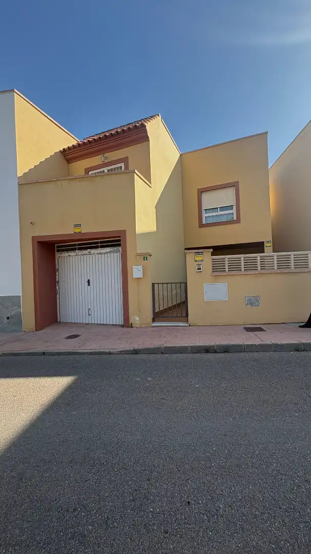 Vista exterior de Dúplex en venda en Huércal de Almería amb Terrassa