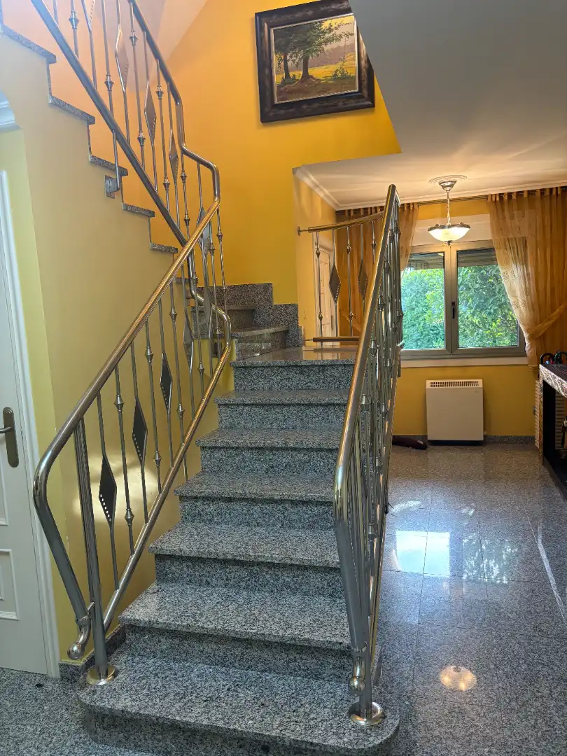 Casa o chalet en venta en Santiago de Compostela  con Calefacción, Jardín privado y Parquet