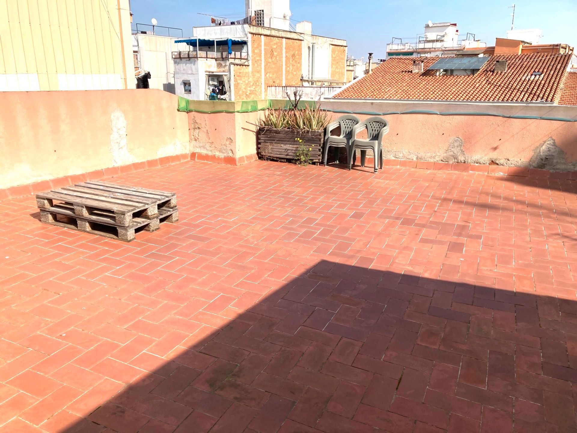 Terraza de Ático en venta en L'Hospitalet de Llobregat con Aire acondicionado, Calefacción y Terraza