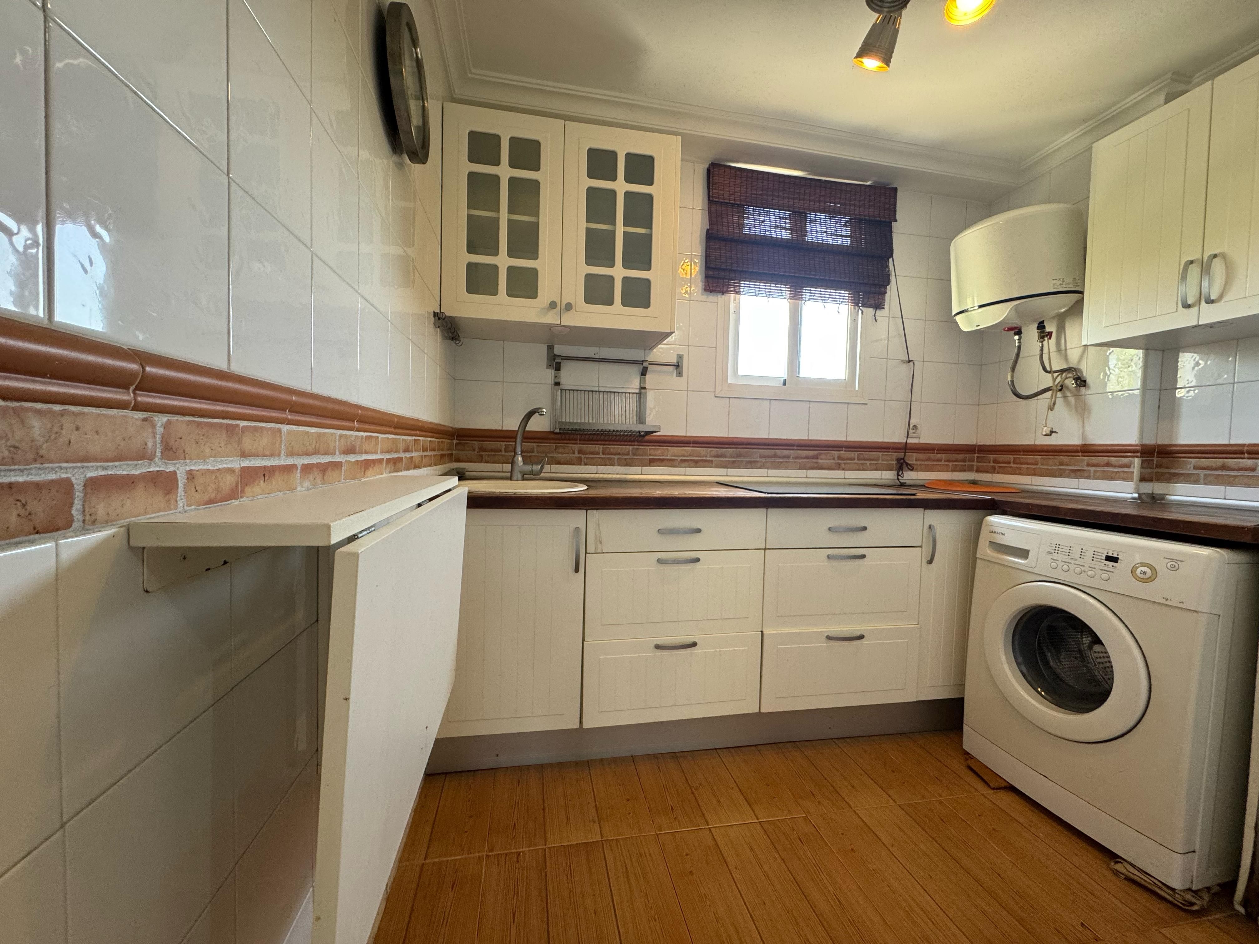Cocina de Piso en venta en  Sevilla Capital