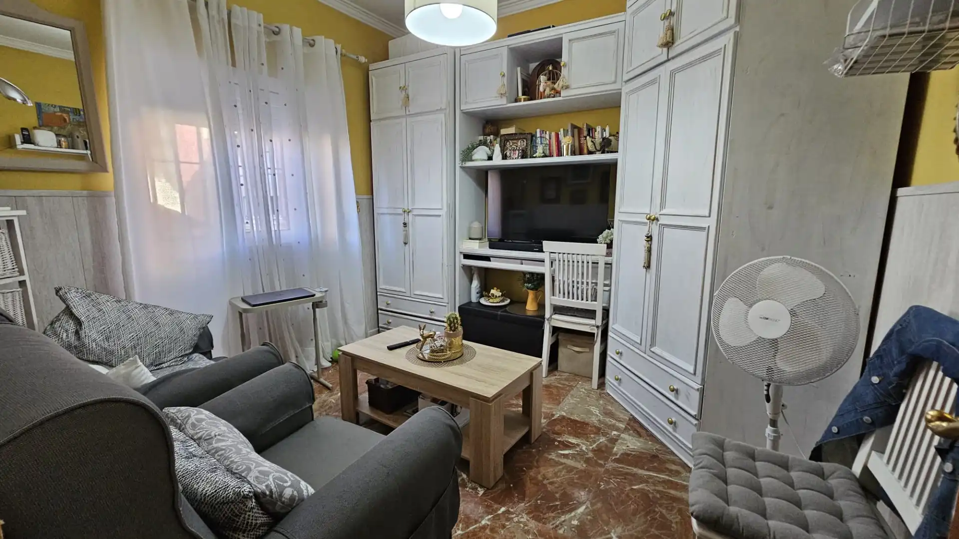Sala d'estar de Casa o xalet en venda en Jerez de la Frontera amb Jardí privat i Traster