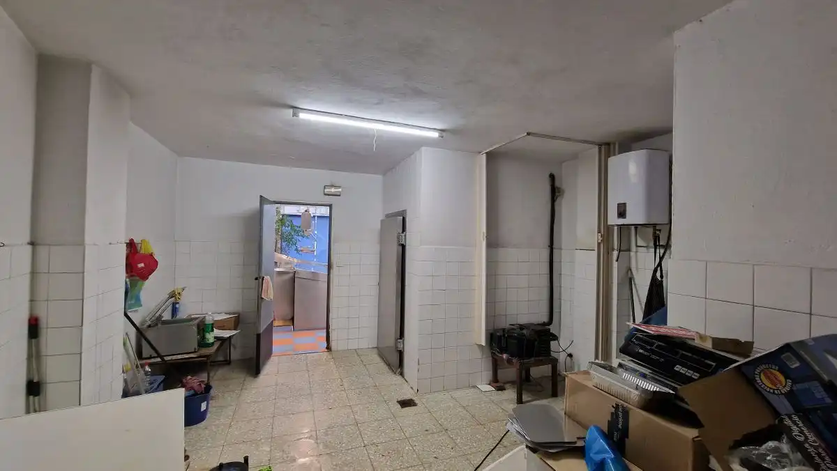 Local commercial à vendre à Inmobiliaria - Barreda, imagen 11