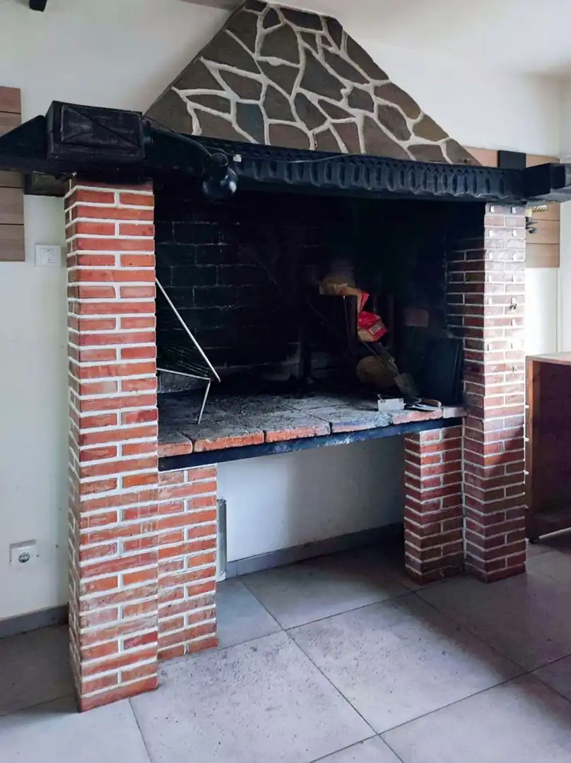 Geschaftsraum zur Miete in Bergondo