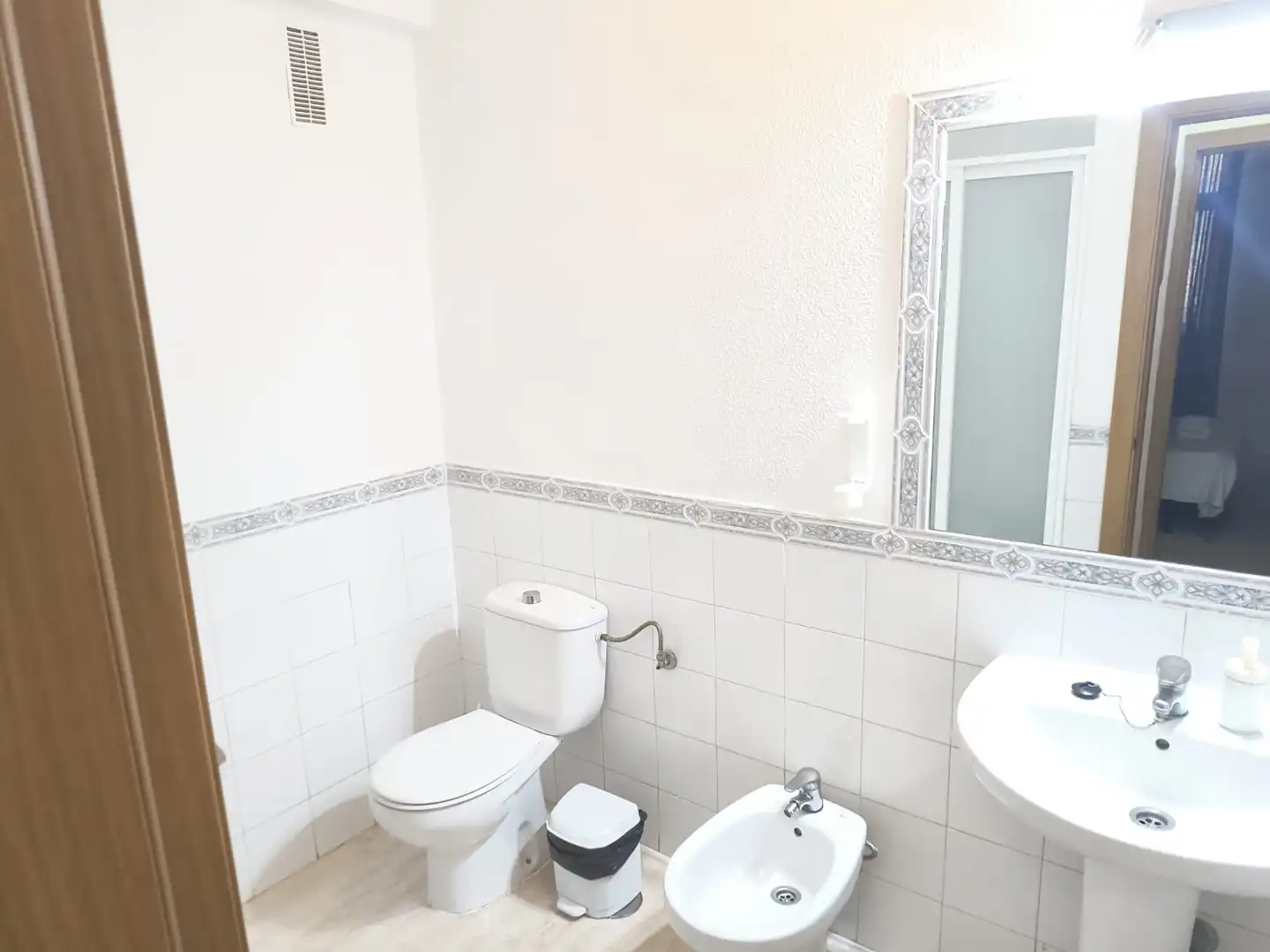 Badezimmer von Wohnung zum Verkauf in Puerto de la Cruz mit Möbliert, Ofen und Fernseher