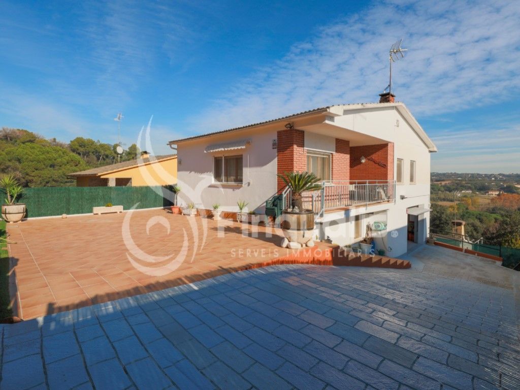 Exterior view of House or chalet for sale in Santa Eulàlia de Ronçana