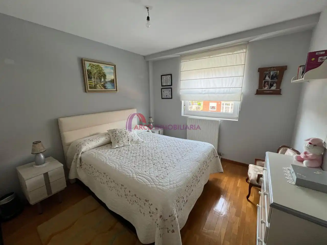 Bedroom of Detached homes for sale in Burgos  with Heating, Private garden and Parquet flooring