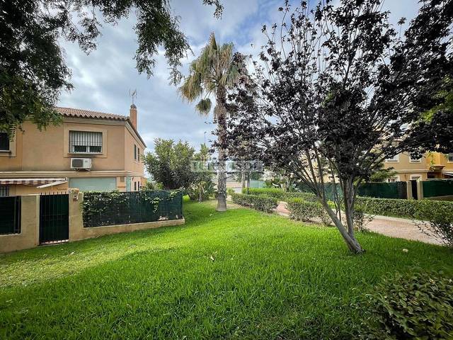 Casa-chalet en Venta en El Tomillar