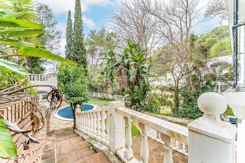 Garden of House or chalet for sale in Marbella  with Air Conditioner, Heating and Private garden