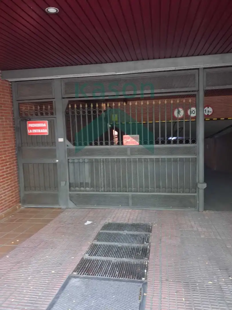 Aparcament de Garatge en venda en Madrid