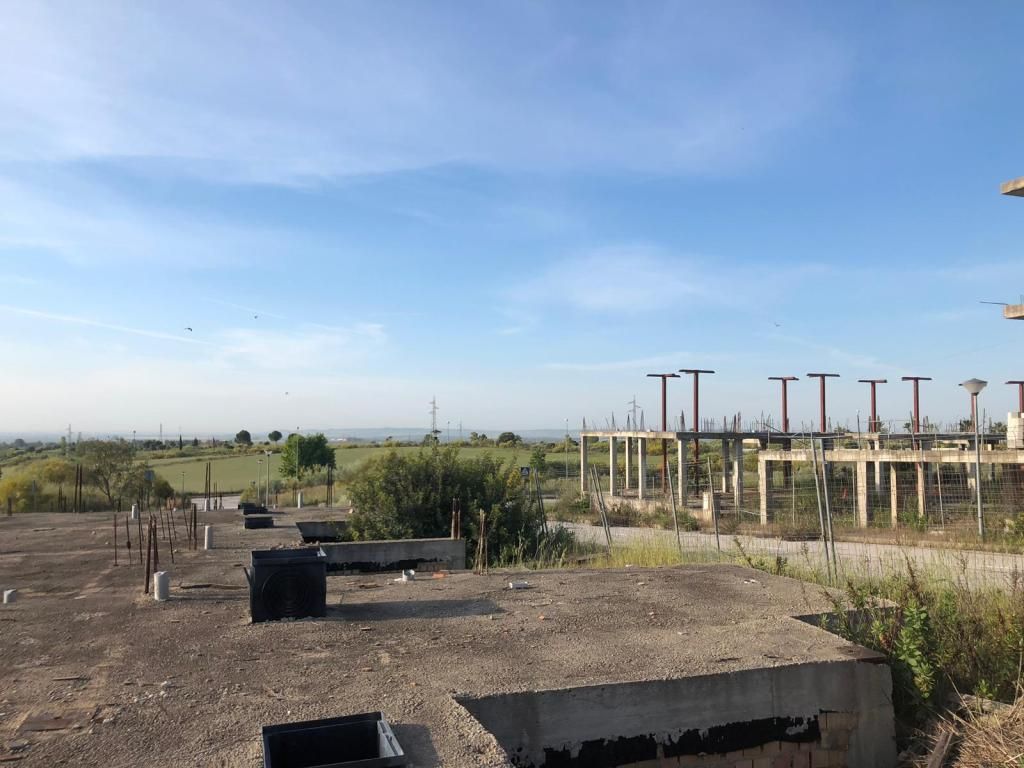 Edifici en venda en Guillena