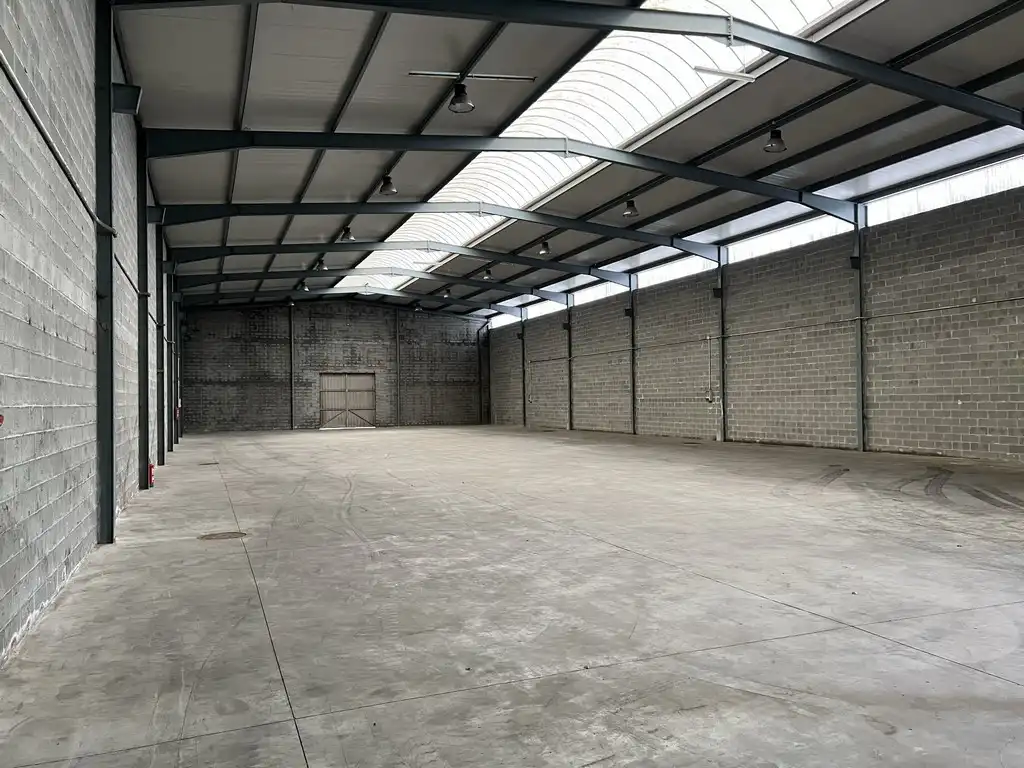 Industriegebäude zur Miete in Rúa dos Carros 24, imagen 2